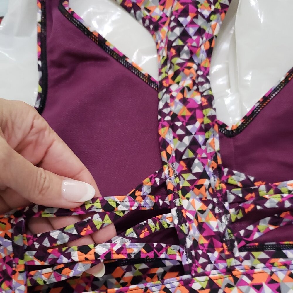 VIctoria's Secret Sport multi-colored sports bra - Picture 6 of 6